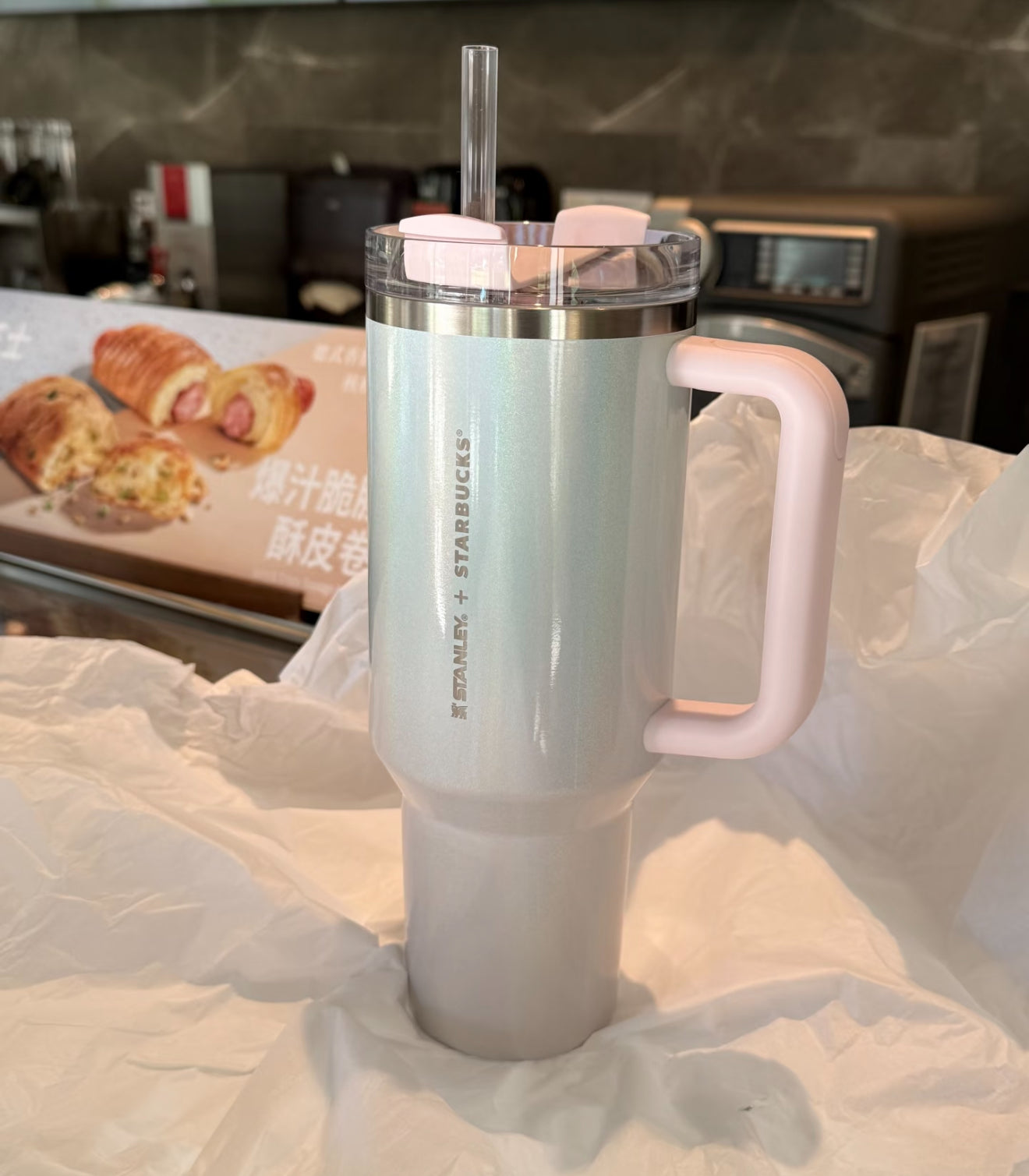 starbucks x stanley mermaid pearl pink thermos flask starbucks x stanley mermaid pearl pink thermos flask