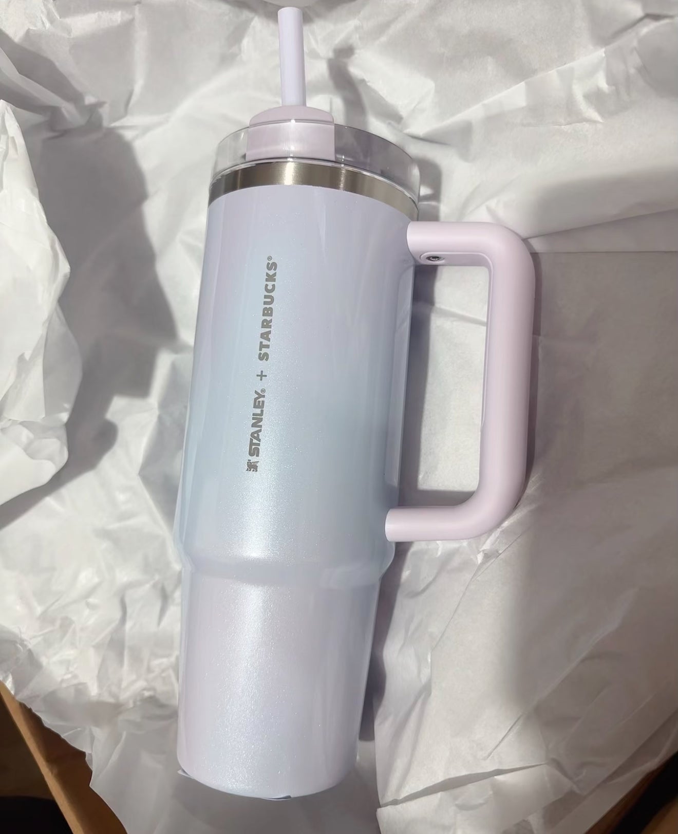 starbucks x stanley mermaid pearl pink thermos flask starbucks x stanley mermaid pearl pink thermos flask